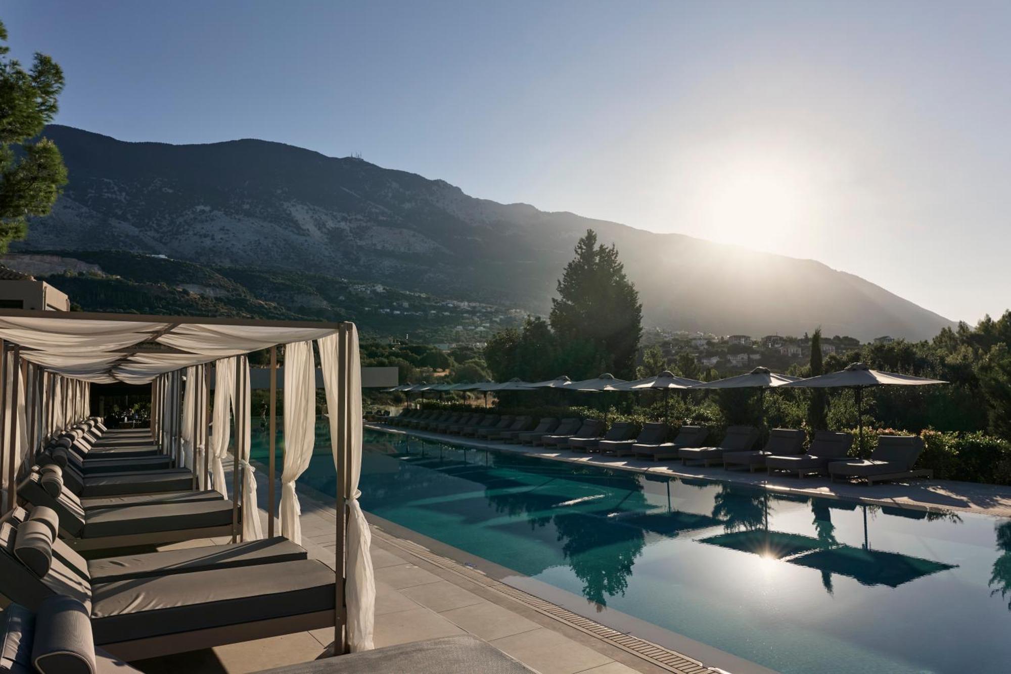 Celestial All Suites Afrato Екстер'єр фото