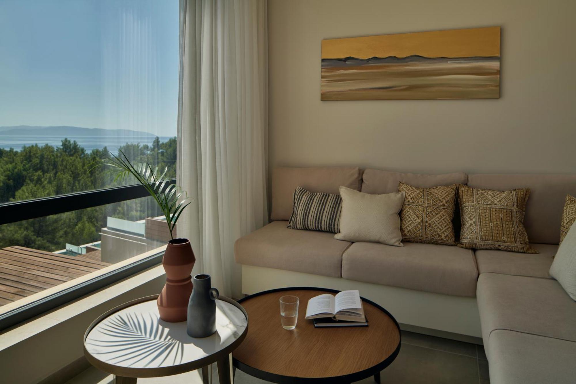 Celestial All Suites Afrato Екстер'єр фото